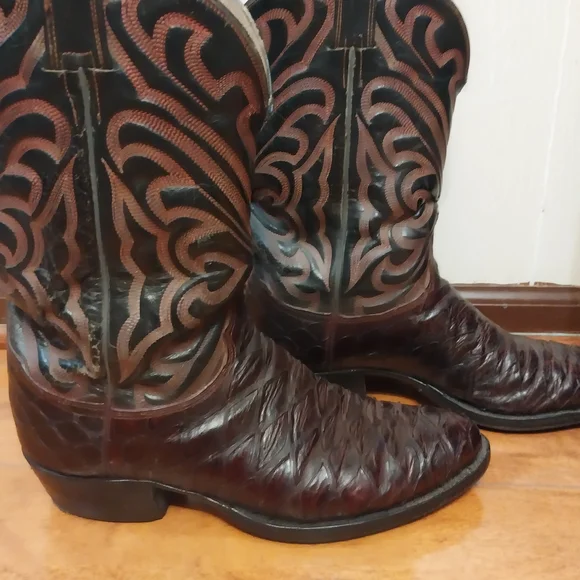 Burgundy and Black Western Boots - Picture 2 of 5